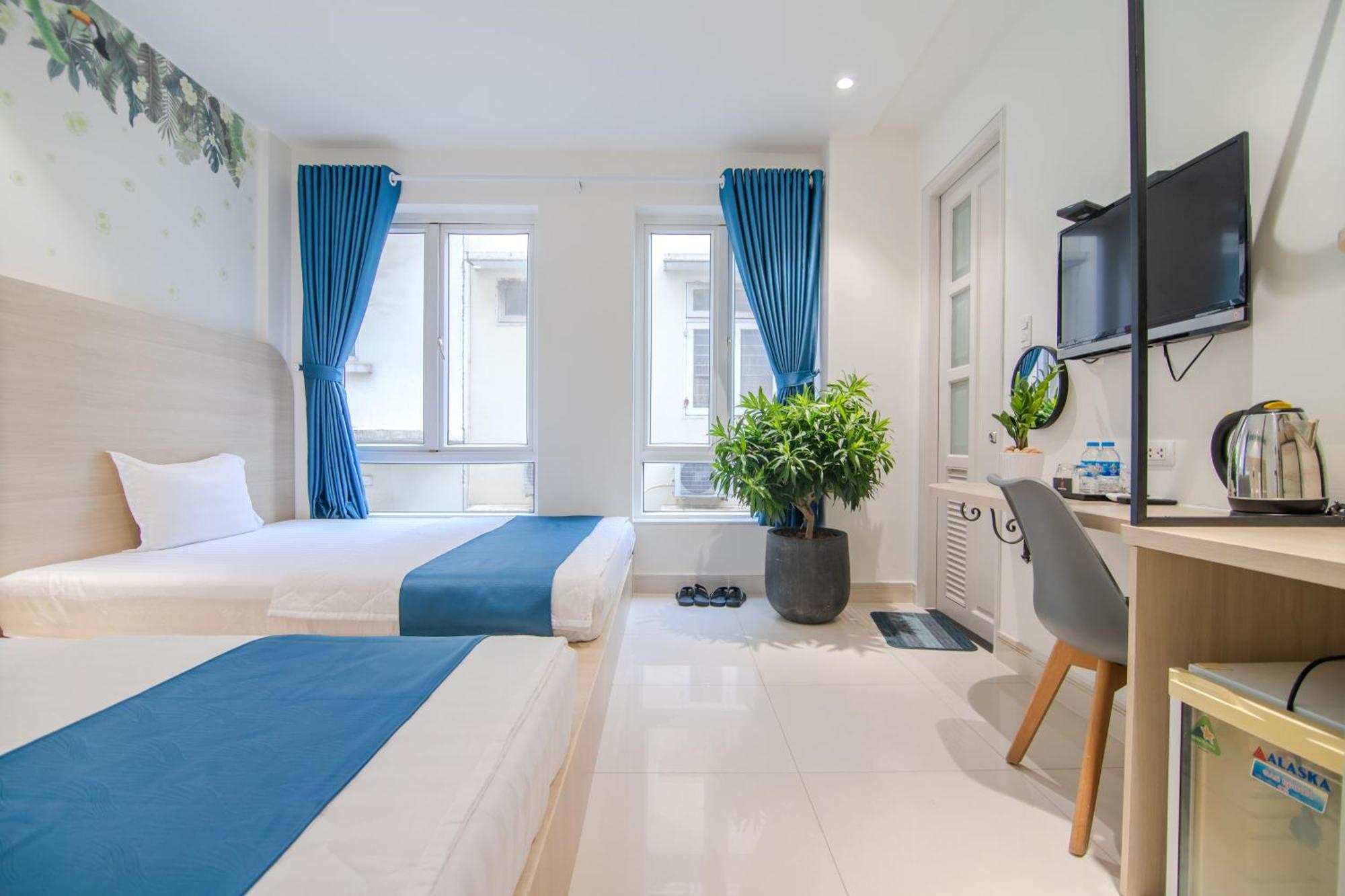Bin Bin Hotel 6 - Near Secc D7 Ho Chi Minh City Exterior photo