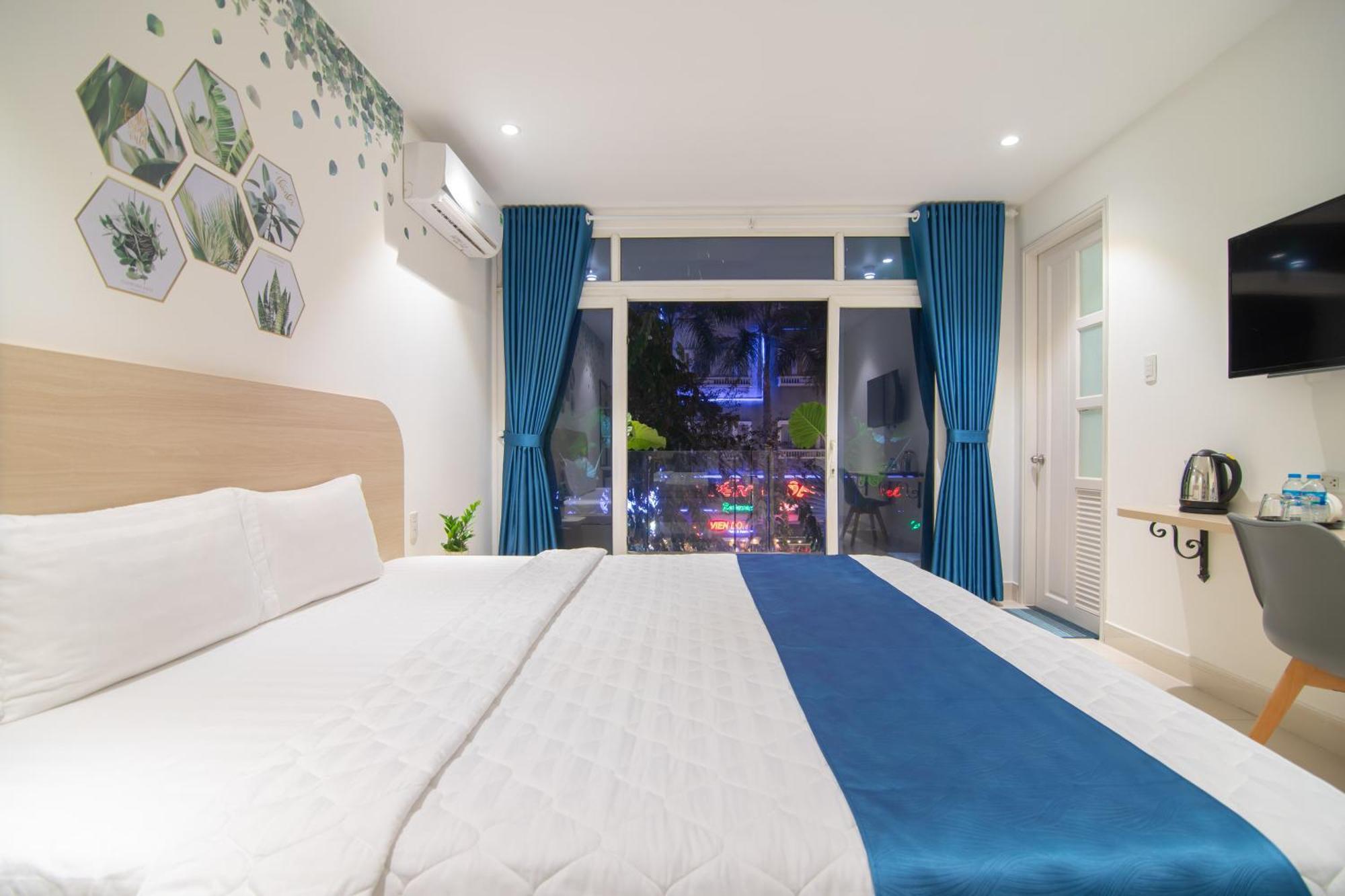 Bin Bin Hotel 6 - Near Secc D7 Ho Chi Minh City Exterior photo
